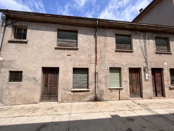 casa indipendente in vendita a San Giovanni Lupatoto in zona Raldon