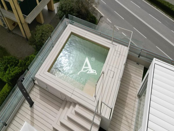 negozio in vendita a San Giovanni Lupatoto