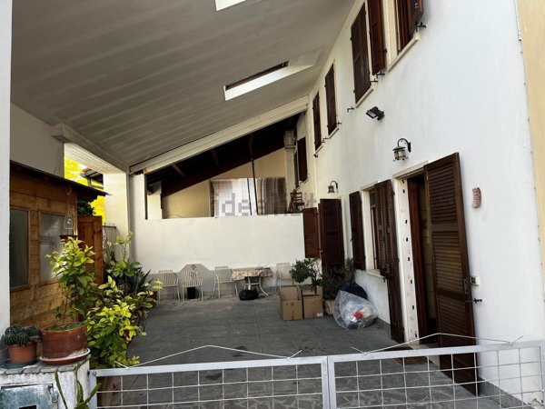 casa indipendente in vendita a San Giovanni Lupatoto