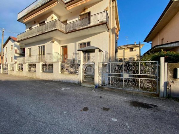 appartamento in vendita a San Giovanni Lupatoto