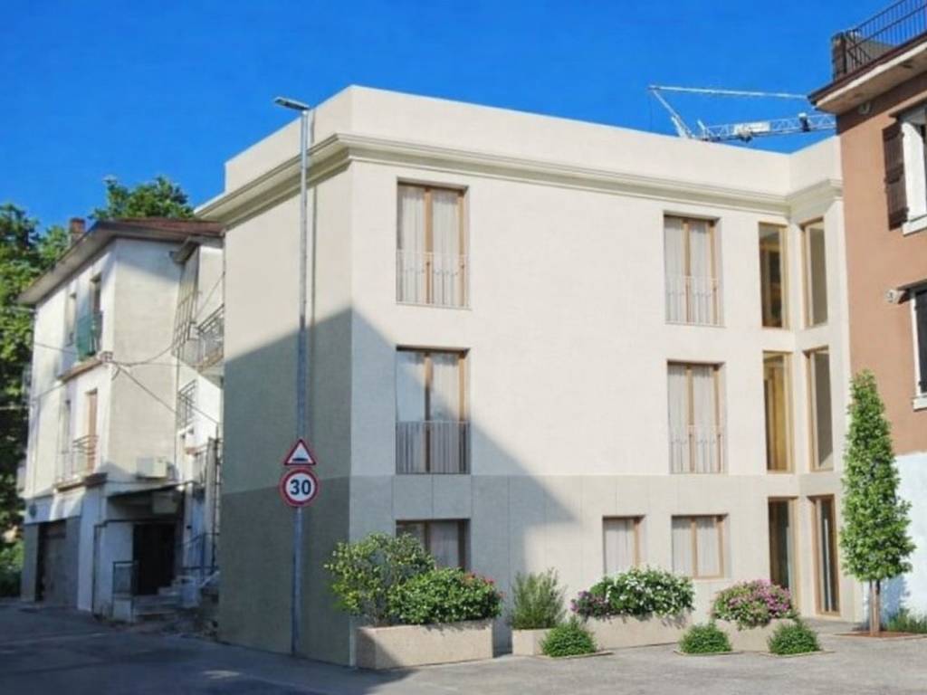 appartamento in vendita a San Giovanni Lupatoto in zona Pozzo