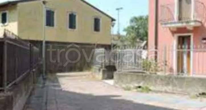 appartamento in vendita a San Giovanni Lupatoto in zona Raldon
