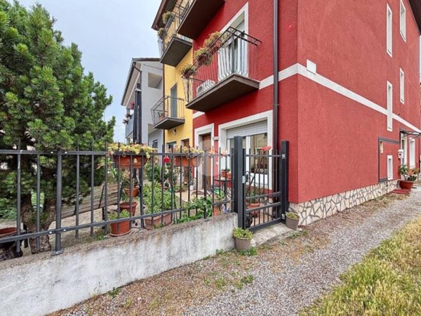 casa indipendente in vendita a San Giovanni Lupatoto in zona Raldon