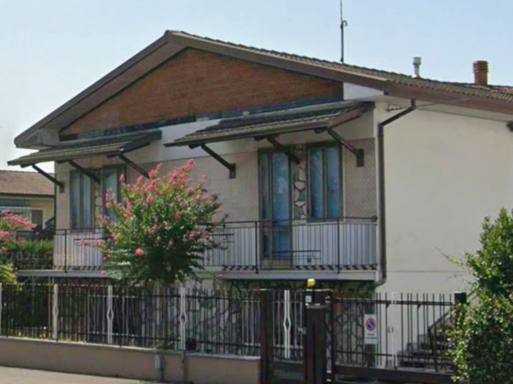 casa indipendente in vendita a San Giovanni Lupatoto in zona Raldon