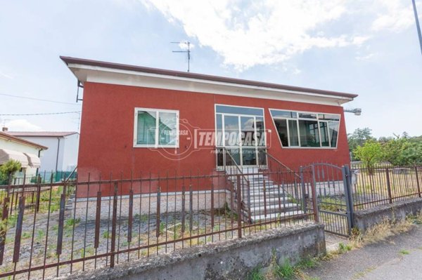 appartamento in vendita a San Giovanni Lupatoto in zona Pozzo