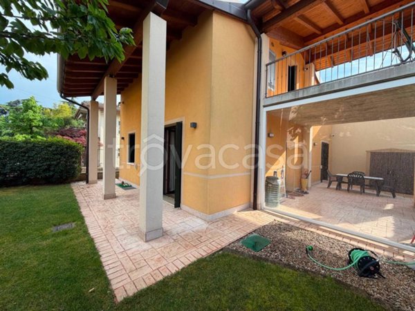 casa indipendente in vendita a San Giovanni Lupatoto in zona Pozzo