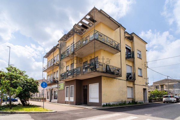 appartamento in vendita a San Giovanni Lupatoto in zona Pozzo