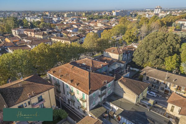 negozio in vendita a San Giovanni Lupatoto in zona Pozzo