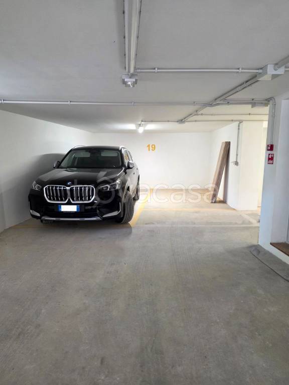 box auto in vendita a San Giovanni Lupatoto