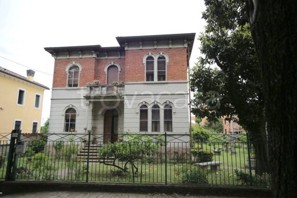 casa indipendente in vendita a Sanguinetto