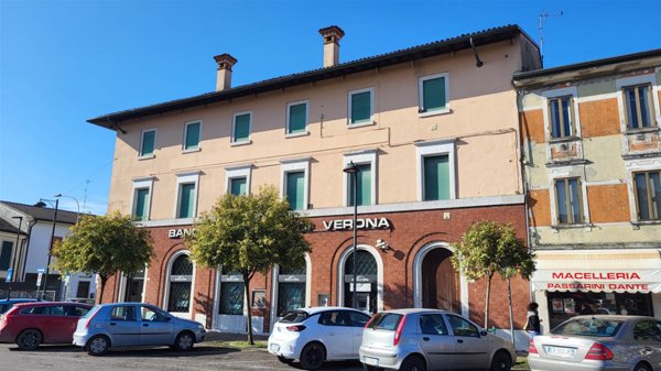 negozio in vendita a Sanguinetto