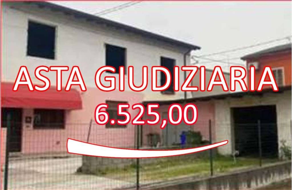 locale commerciale in vendita a Sanguinetto in zona Venera