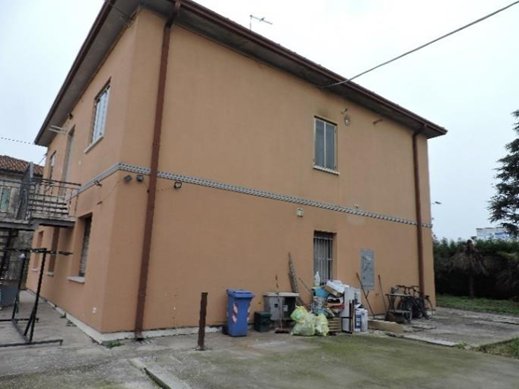 appartamento in vendita a Sanguinetto in zona Venera