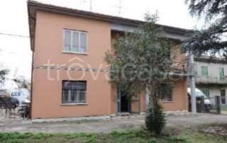 appartamento in vendita a Sanguinetto in zona Venera