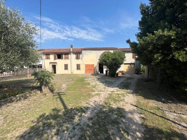 casa indipendente in vendita a Sanguinetto