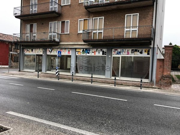 negozio in vendita a Sanguinetto