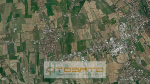 terreno edificabile in vendita a Sanguinetto