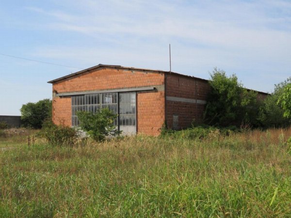 terreno edificabile in vendita a Sanguinetto