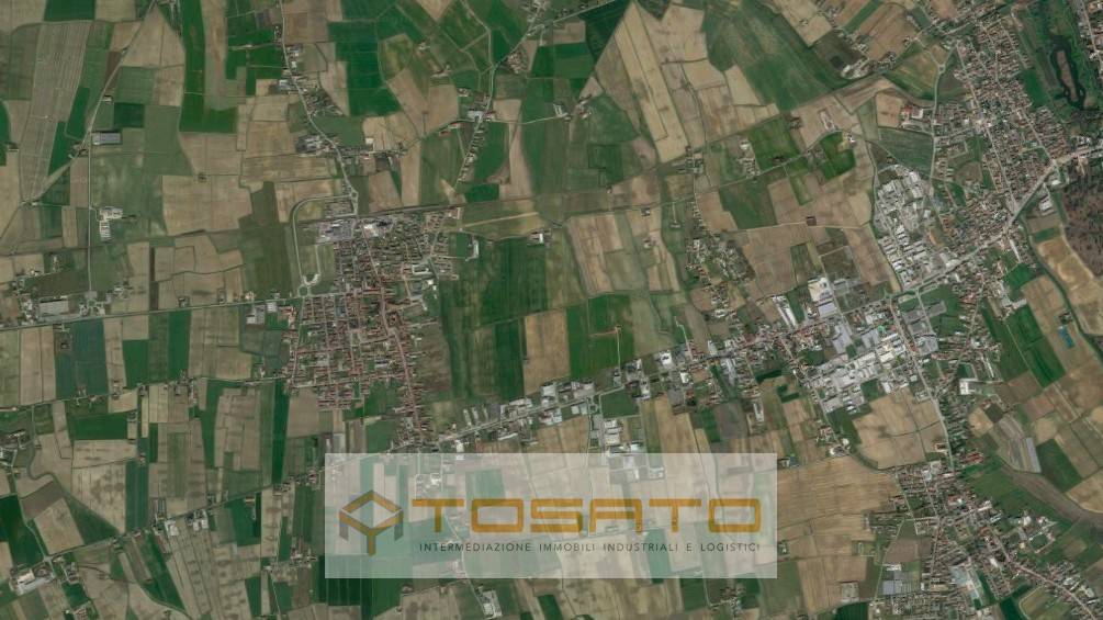 terreno edificabile in vendita a Sanguinetto in zona Venera