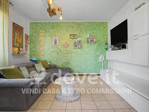 appartamento in vendita a Sanguinetto in zona Venera