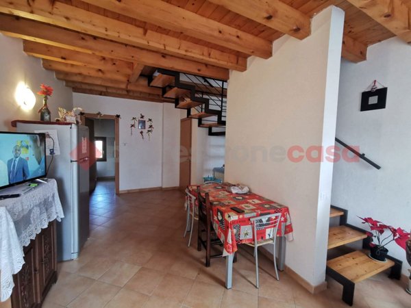 casa indipendente in vendita a Sanguinetto in zona Venera