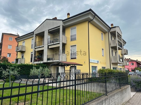 locale di sgombero in vendita a San Martino Buon Albergo