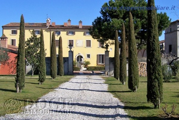 casa indipendente in vendita a San Martino Buon Albergo