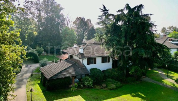 casa indipendente in vendita a San Martino Buon Albergo