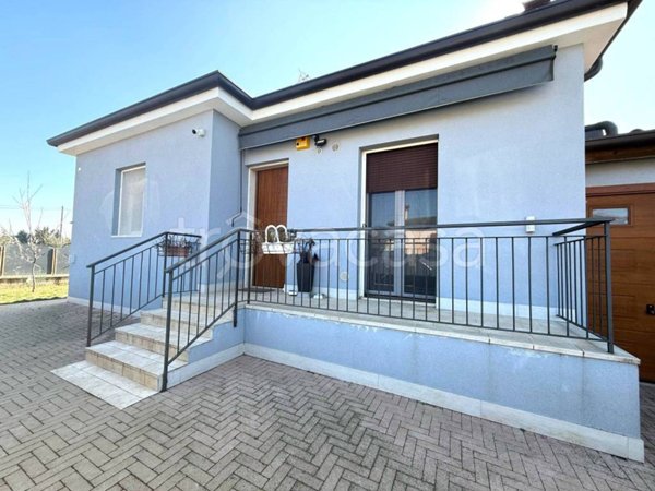 casa indipendente in vendita a San Martino Buon Albergo