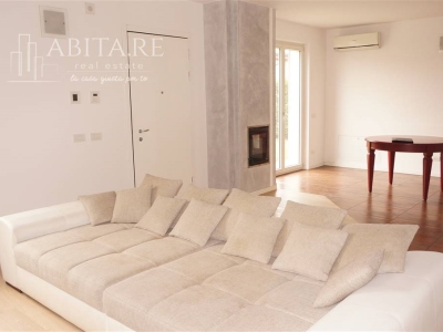 casa indipendente in vendita a San Martino Buon Albergo
