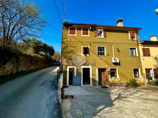casa indipendente in vendita a San Martino Buon Albergo