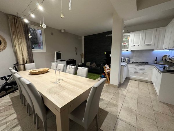 casa indipendente in vendita a San Martino Buon Albergo
