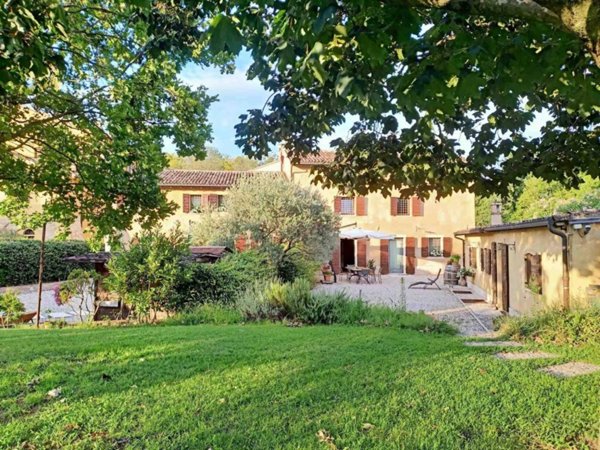 casa indipendente in vendita a San Martino Buon Albergo