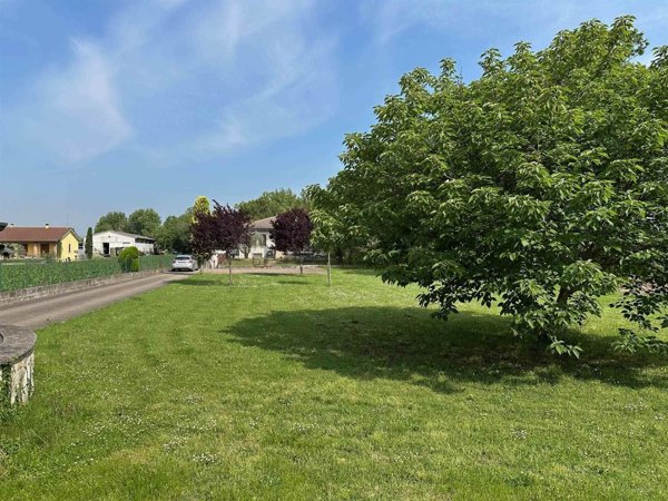 casa indipendente in vendita a San Martino Buon Albergo