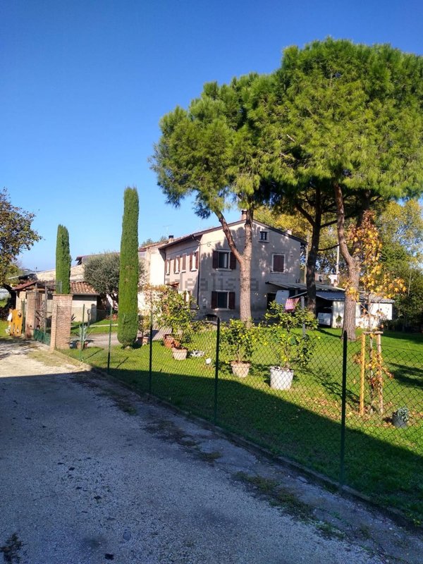 casa indipendente in vendita a San Martino Buon Albergo