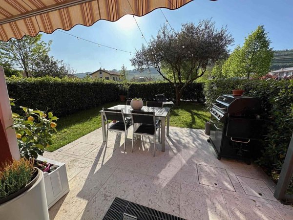 casa indipendente in vendita a San Martino Buon Albergo