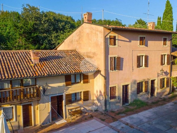 casa indipendente in vendita a San Martino Buon Albergo
