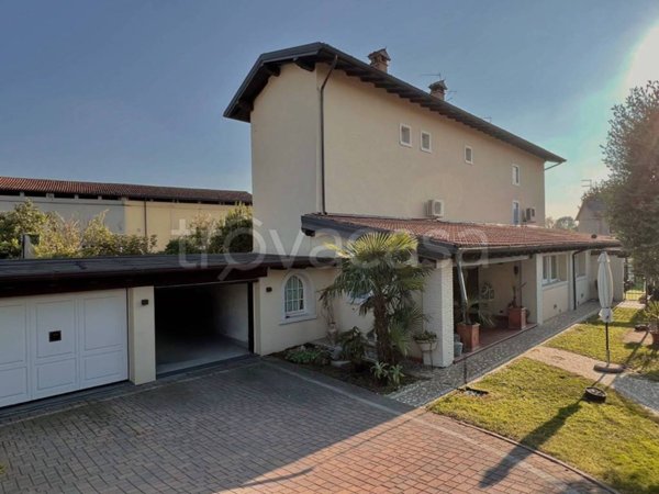 casa indipendente in vendita a San Martino Buon Albergo