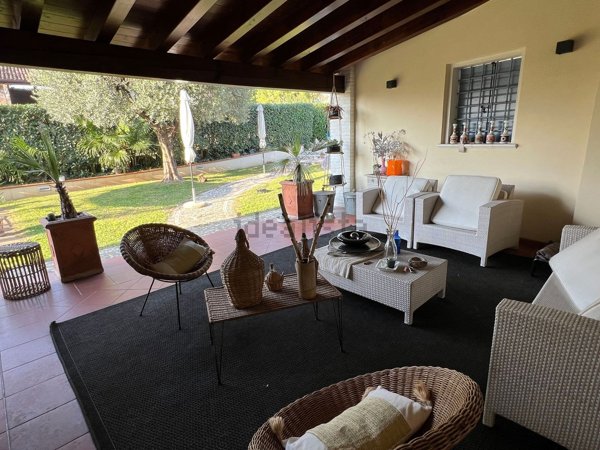 casa indipendente in vendita a San Martino Buon Albergo