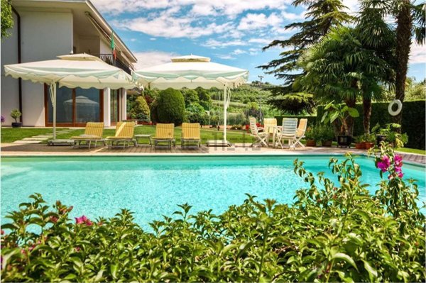 casa indipendente in vendita a San Martino Buon Albergo