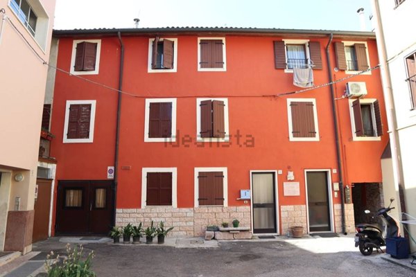casa indipendente in vendita a San Martino Buon Albergo