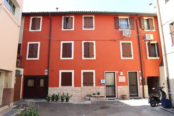 casa indipendente in vendita a San Martino Buon Albergo