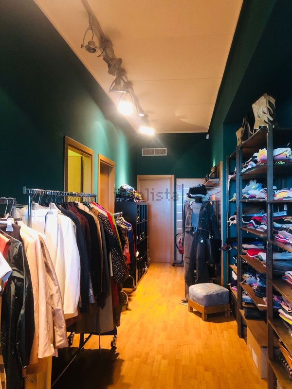 locale commerciale in vendita a San Martino Buon Albergo