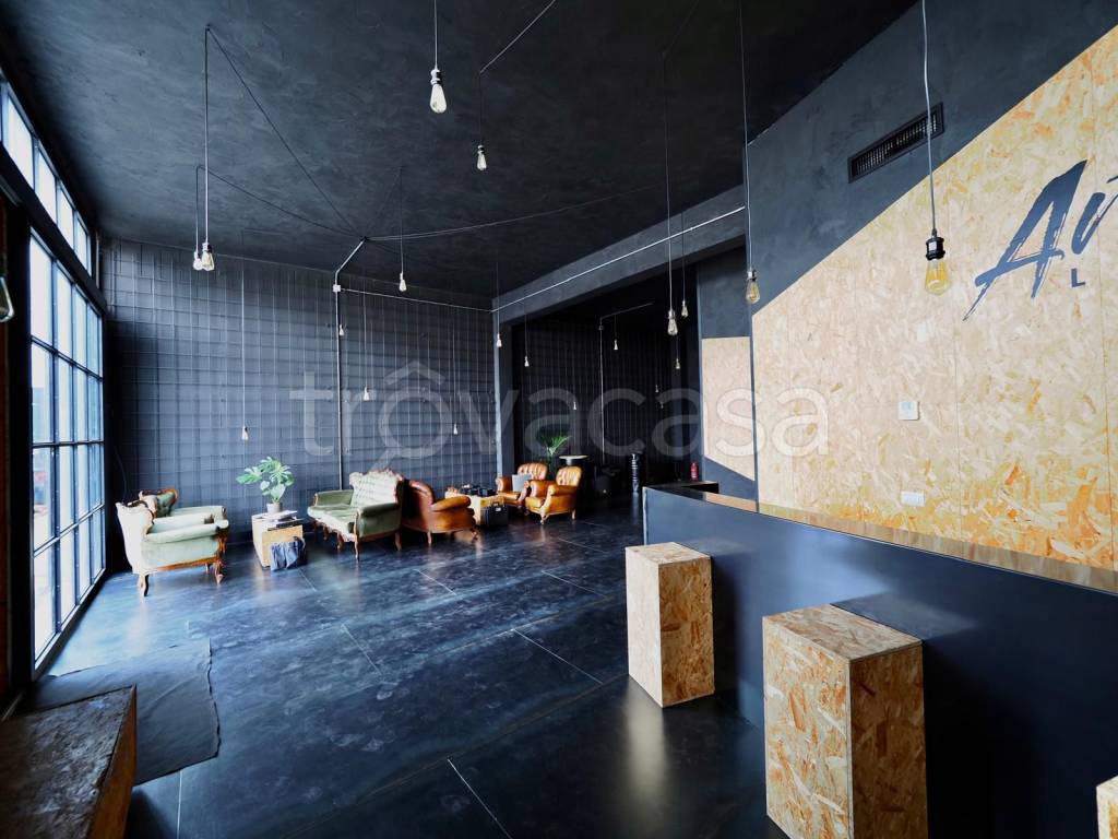 ufficio in vendita a San Martino Buon Albergo