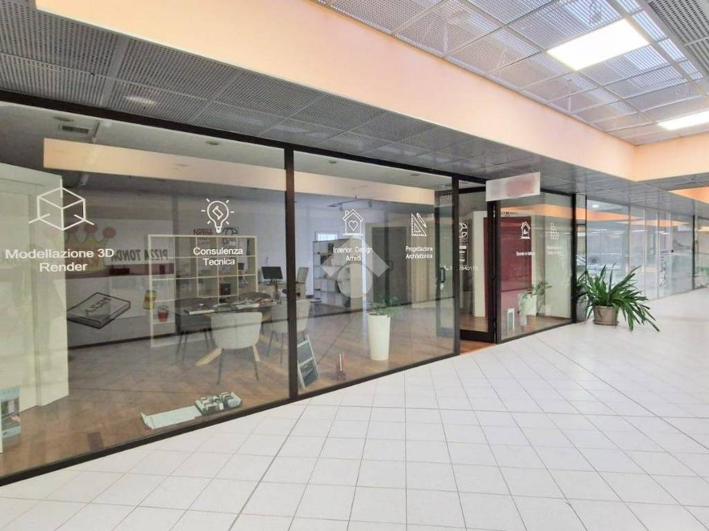 negozio in vendita a San Martino Buon Albergo