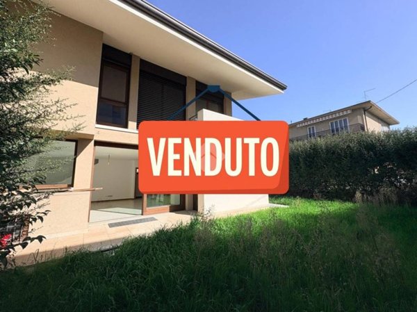 casa indipendente in vendita a San Martino Buon Albergo