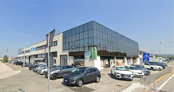 ufficio in vendita a San Martino Buon Albergo