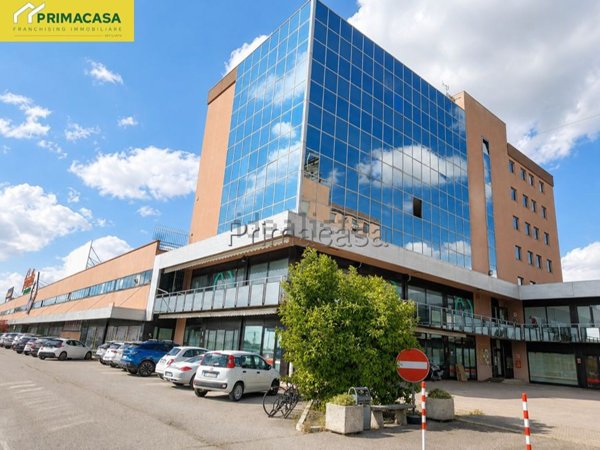 ufficio in vendita a San Martino Buon Albergo