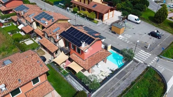 casa indipendente in vendita a San Martino Buon Albergo