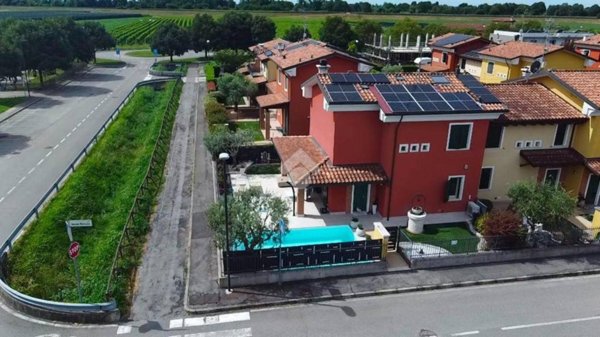 casa indipendente in vendita a San Martino Buon Albergo